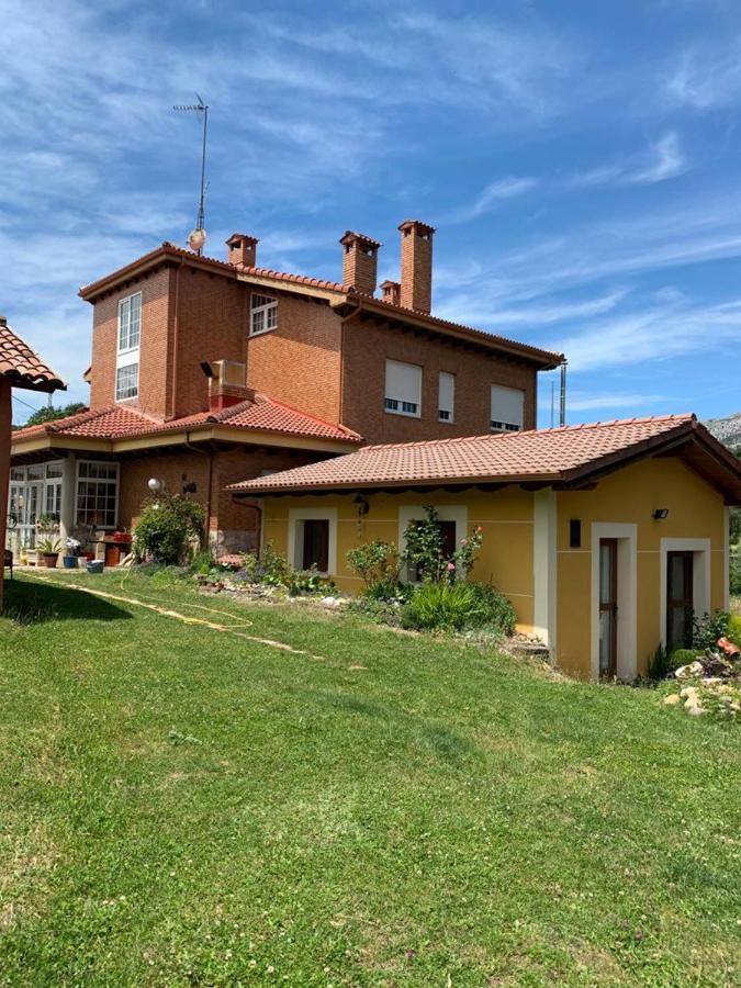 Hostel Arenos Velilla del Río Carrión Kültér fotó